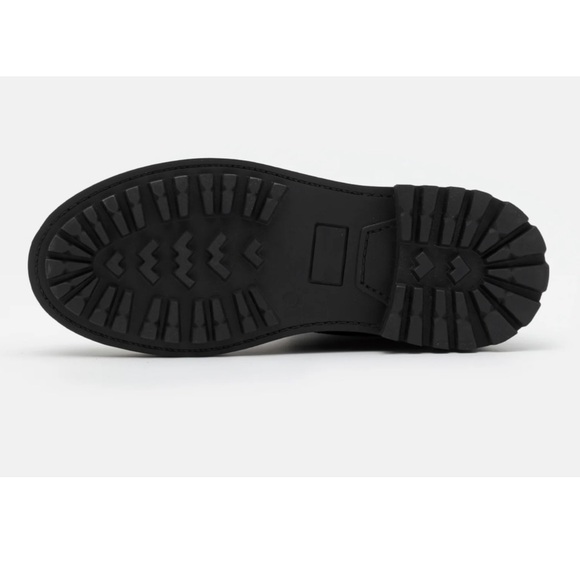 NWOB Who What Wear Jaclyn Suede Platform Lug Combat Boots - Picture 7 of 7